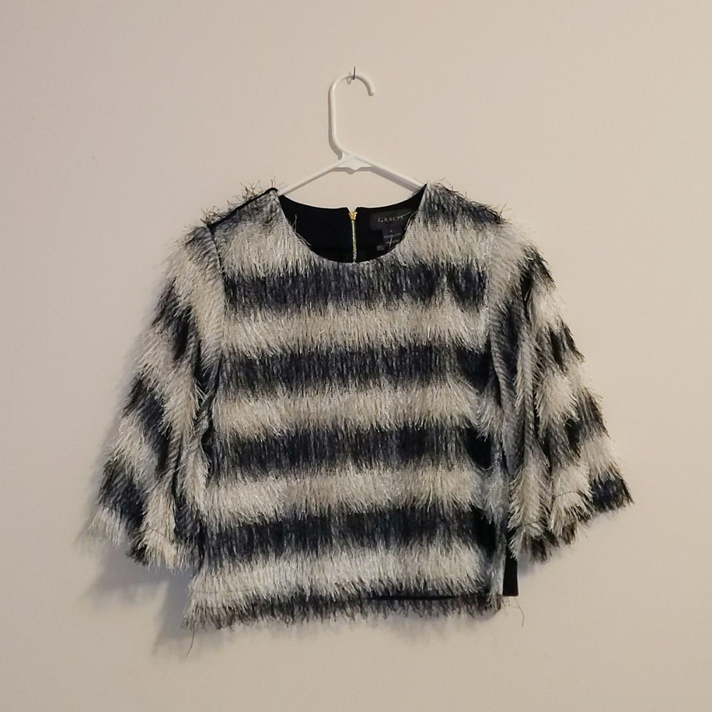 Gracia Fringe Crop Top